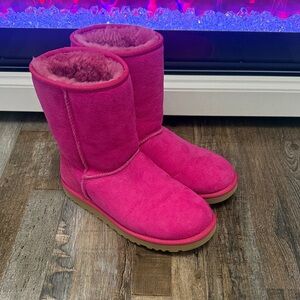 Women’s Ugg pink